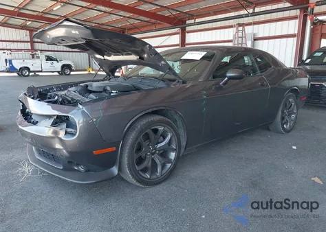 2020 Dodge Challenger Sxt z USA, uszkodzony, nr VIN 2C3CDZAG0LH226772